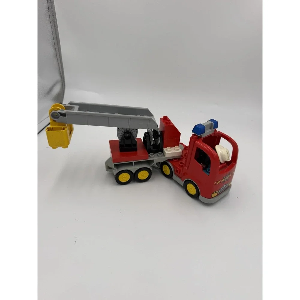 LEGO DUPLO Fire Truck Ladder Truck w/ Firefighter Figure Rescue Bucket Red